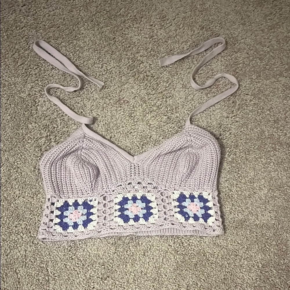 Stylish Knit Crop Top - Cream and Blue